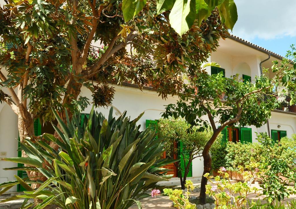 Seafront Apartments Garden House 타오르미나 객실 사진